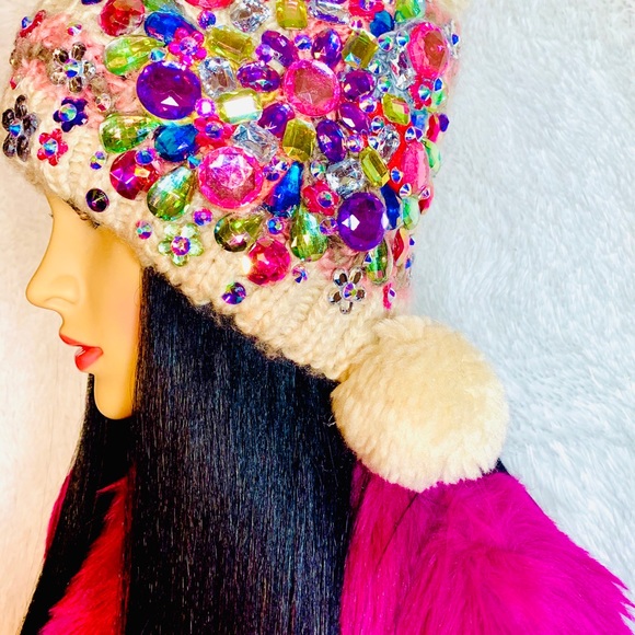 Knit Hat - Picture 6 of 8